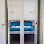 度假居 佩尔所营地度假屋 Alsóörs