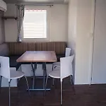 佩尔所营地度假屋