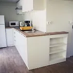 佩尔所营地度假屋 Alsóörs