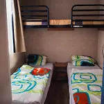 度假居 佩尔所营地度假屋 Alsóörs