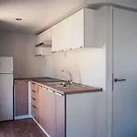 佩尔所营地度假屋 Alsóörs