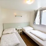 佩尔所营地度假屋 度假居 *